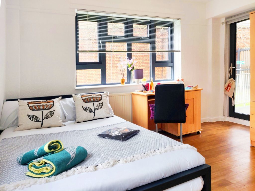 Platinum Ensuite, Surrey Quays Landale House Homes for Students