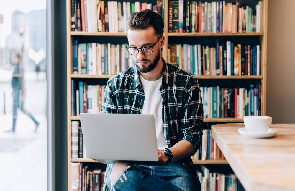 Reddit Students Reddit Reveals: What Students Need to Know About Finding Graduate Jobs